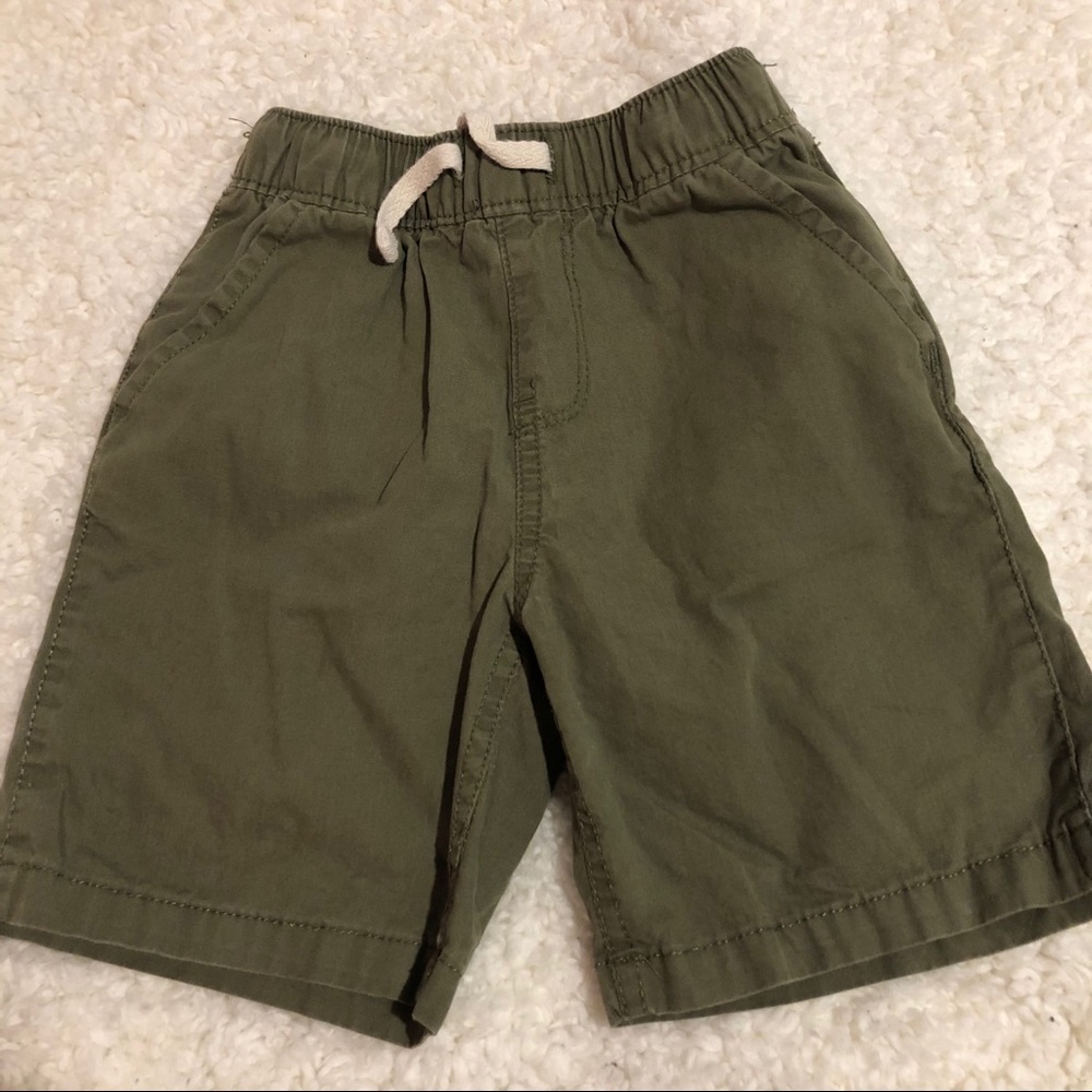 The Children’s Place 2T Shorts